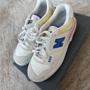 New Balance 550